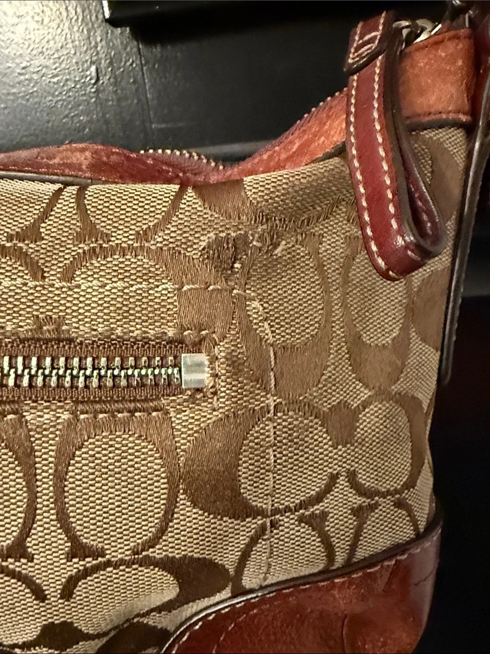 Coach 12328 Beige/Tan Signature Canvas Shoulder Bag with rust Leather Trim - Picture 3 of 9